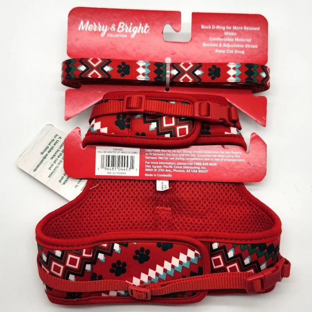 Merry & Bright Holiday Cat Comfort Harness & Leash